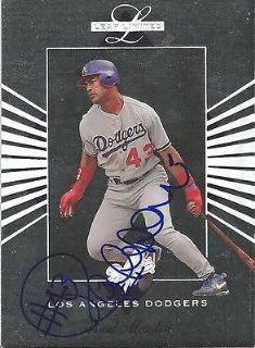 Raul Mondesi 1994 Leaf Limited Autograph #119 Dodgers: Sports Collectibles