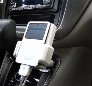 4 in 1 Car Kit Transmitter for Ipod Nano (white) : MP3 Players & Accessories