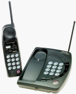 Sanyo CLT 957A 900 MHz Digital Spread Spectrum Cordless Telephone : Electronics