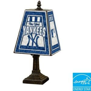 The Memory Company MLB 14 in. Art Glass Table Lamp   New York Yankees  DISCONTINUED MLB NYY 462