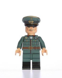 Army Minifigure WWII German Officer Highly Detailed Custom Building Military Soldier: Toys & Games