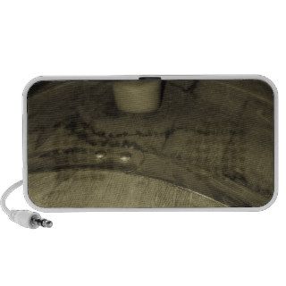 Spilled Wine Barrel Travelling Speaker