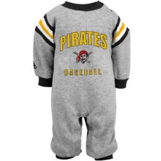 MLB Majestic Pittsburgh Pirates Infant Insert Coverall   Ash (12 Months)  Infant And Toddler Sports Fan Apparel  Clothing