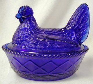 WESTMORELAND 5" HEN ON NEST COBALT BLUE GLASS   Home Decor Accents