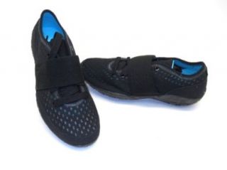 New Balance Womens 885 Aneka Athletic Shoe Black Size 7 New: Shoes