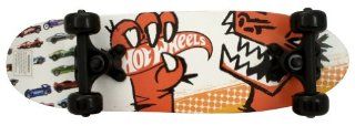 Hot Wheels Metal Crunching Monster Appetite 21 Inch Skateboard : Standard Skateboards : Sports & Outdoors