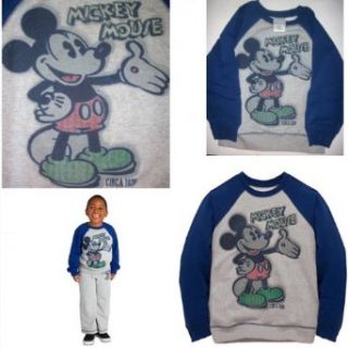 DISNEY MICKEY MOUSE SWEATSHIRT BOYS Raglan Sleeves Mickey Mouse Circa 1928 (XXS(2/3)): Clothing