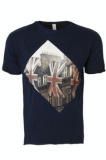 Eron Apparel Men's Vintage London Collection Union Jack Crew Neck T Shirt at  Mens Clothing store: Fashion T Shirts