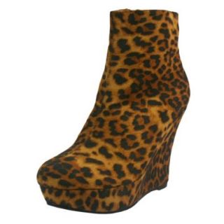 Luxury Divas Cheetah Print Wedge High Heel Ankle Boots Size 5.5: Shoes