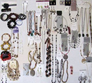 70 Below Wholesale Jewelry Lot Costume Fashion Mixed NEW YORK & COMPANY XHILARATION includes 18 Necklaces 31 Earrings 8 Bracelets plus Anklet Toe Ring Sets Pins Purse Charms Belt INVENTORY LIQUIDATION CLEARANCE SALE: Jewelry