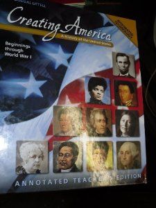 McDougal Littell Creating America Teacher Edition Grades 6 8 Beginnings through World War l 2001 (9780618007691) MCDOUGAL LITTEL Books