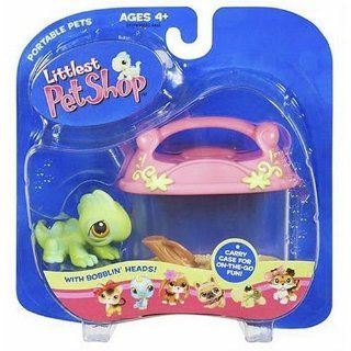 Littlest Pet Shop Pets On The Go Figure Iguana with Carry Case: Toys & Games