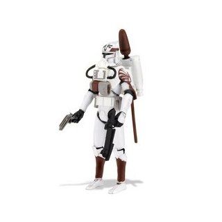 Star Wars 3.75 Clone Wars Basic Figure:Clone Trooper with Space Gear: Toys & Games