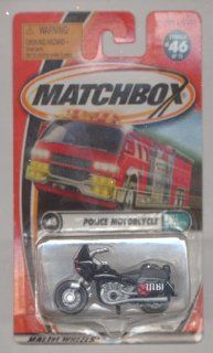 Matchbox 1999 46/75 Pull Over BLACK Police Motorcycle 1:64 Scale: Toys & Games