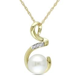 Miadora 10k Gold White FW Pearl and Diamond Fashion Necklace (6.5 7 mm) Miadora Pearl Necklaces