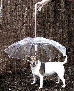 Pet Umbrella (Dog Umbrella) Keeps your Pet Dry and Comfortable in Rain   Novelty Gag Gift  Pet Leashes 