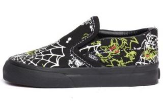 Vans Toddler Classic Slip On, Spiders/Bats 6 Toddler: Fashion Sneakers: Shoes