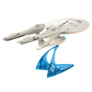 Chris Hemsworth Autographed 2009 Star Trek USS Starship Enterprise Ship: Chris Hemsworth: Entertainment Collectibles