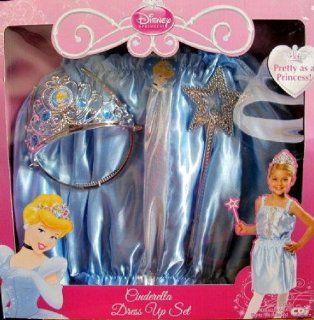 Disney Princess Cinderella Dress Up SetSizes 4 6X: Clothing