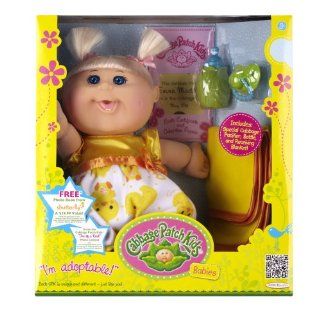 Cabbage Patch Babies Doll   Caucasian Girl, Blond Hair Toys & Games