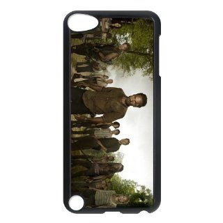 iPod Touch 5th Generation Black/White Case   The Walking Dead iTouch 5 Snap On Hard Case   Vazza: Cell Phones & Accessories