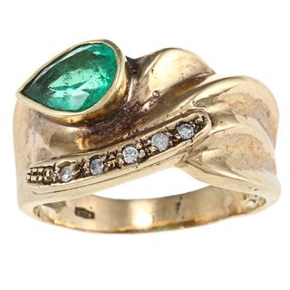 18k Yellow Gold Emerald Estate Ring Estate and Vintage Rings