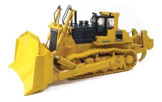 Komatsu D475A 5EO Dozer with Ripper 1/50 by First Gear 50 3230: Toys & Games