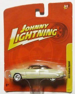 Johnny Lightning 1951 HUDSON HORNET (Beige & Brown), Release 8: Toys & Games
