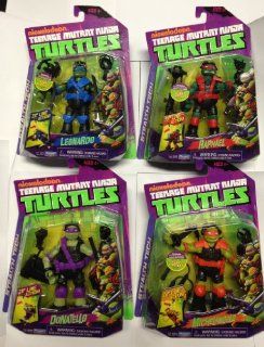 Teenage Mutant Ninja Turtles Stealth Tech Action Figures Set of 4 [Leonardo, Michelangelo, Raphael & Donatello]: Toys & Games