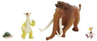 ICE AGE 2 THE MELTDOWN MANNY & PALS FIGURES: Toys & Games