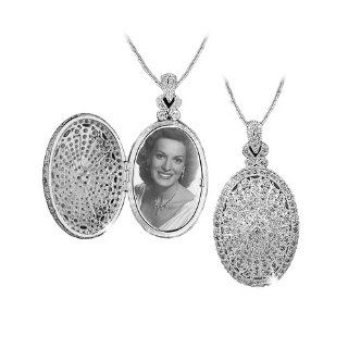 Irish Newbridge Maureen O'Hara Clear Crystal Locket   Delivery from Ireland within 6 9 Days: Jewelry