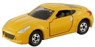 Takara Tomy Nissan Fairlady Z Dark Yellow #055 8 1: Toys & Games
