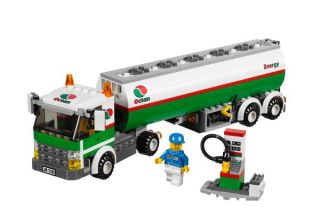 LEGO City: Airport Tank Truck (3180)      Toys