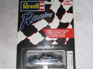 1996 Revell Racing Dale Earnhardt Jr Goodwrench Car: Toys & Games