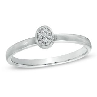 oval cluster ring in 10k white gold orig $ 209 00 now $ 159 99 ring