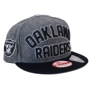 Oakland Raiders New Era 2013 NFL Emphasized Snapback Hat: Clothing