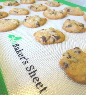 Silicone Baking Mat   Non stick Bakeware with Fiberglass Core   Best Professional Cookie Sheet Liner   Fits Half Size Sheet Pan Perfectly   No Grease Needed   Makes Baking Anything Easier   Saves You Time and Money: Kitchen & Dining