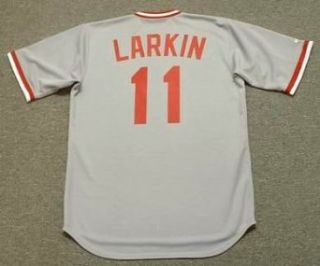 BARRY LARKIN Cincinnati Reds 1990 Majestic Cooperstown Throwback Away Baseball Jersey, 2XL: Clothing