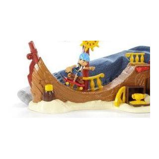 Fisher Price Jake and The Never Land Pirates: Skate Park Playset: Toys & Games
