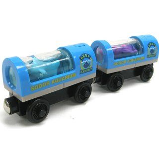Thomas and Friends Wooden Railway   Light Up Aquarium Cars: Toys & Games