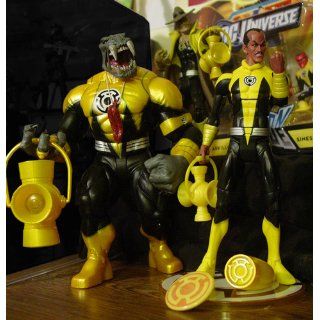 DC Direct Blackest Night: Series 7: Sinestro Corps Member Arkillo Action Figure: Toys & Games