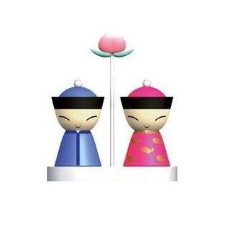 Alessi Mr. and Mrs. Chin Salt and Pepper Shaker Set Blue/Red: Asian Salt And Pepper Shakers: Kitchen & Dining