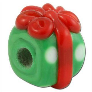 Handmade Green Christmas Present Square Lampwork Beads: Jewelry Products: Jewelry