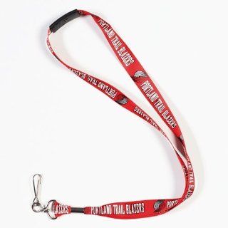 PORTLAND TRAIL BLAZERS OFFICIAL LOGO LANYARD KEYCHAIN : Sports Related Key Chains : Sports & Outdoors