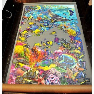 Underwater Paradise 9000 Piece Puzzle: Toys & Games
