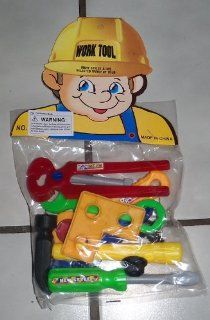 KIDS CONSTRUCTION TOY TOOL PLAY SET: Toys & Games