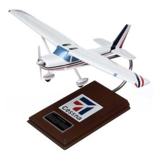 Daron Worldwide Cessna Model C 150/152 Model Airplane   Private Airplanes