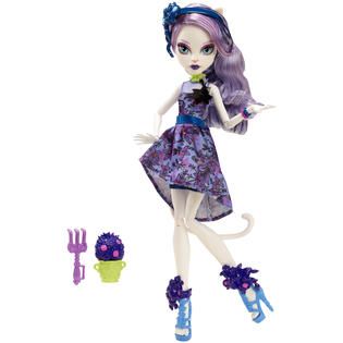 Monster High Gloom and Bloom® Catrine DeMew™ Doll   Toys & Games