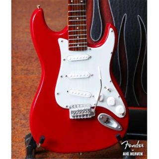 AXE HEAVEN FS 006 Licensed Fender Strat   Classic Red