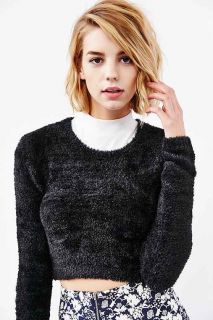 Olive & Oak Fuzzy Cropped Sweater